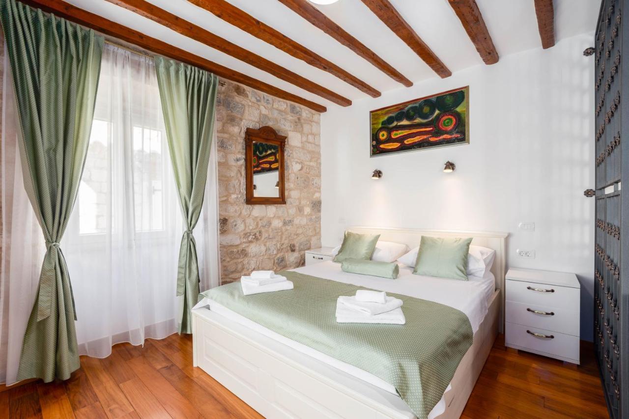 Stephane Vibe * Trogir