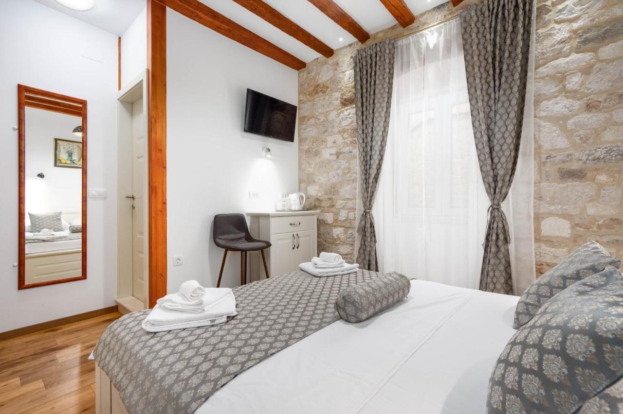Stephane Vibe Apartment Trogir