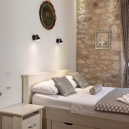 Stephane City Vibe Suites Trogir Exterior photo