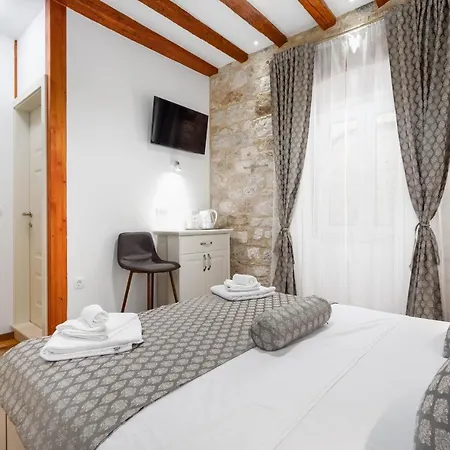Stephane City Vibe Suites Trogir Exterior photo