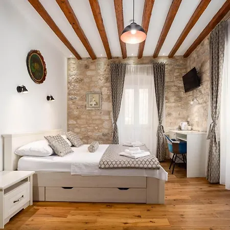 Stephane City Vibe Suites Trogir Exterior photo